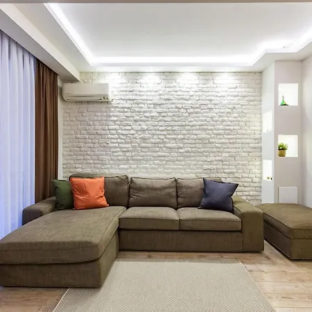 Apartment Missafir Exquisite Flat With Backyard And Excellent Location Near Trendy Attractions In Nisantasi, Sisli *