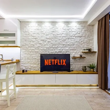 شقة Missafir Exquisite Flat With Backyard And Excellent Location Near Trendy Attractions In Nisantasi, Sisli